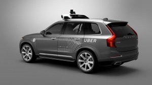 Uber lanza autom&oacute;vil sin piloto