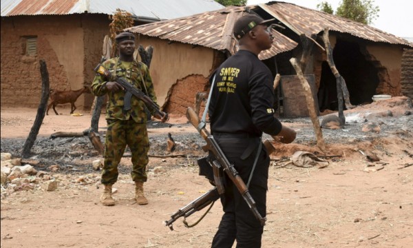 Strage in una chiesa nella domenica di Pentecoste