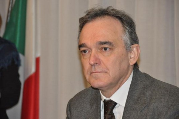 Violenza sulle donne, Rossi: "Infame, vile e malvagio chi si oppone cos&igrave; alla loro libert&agrave;"