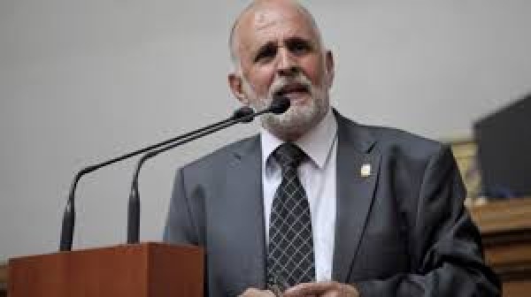 In Venezuela si sono perse le tracce del deputato di Voluntad popular Ismael Leon, esponenete dell'opposizione, che in parlamento ha denunciato il rapimento dell'uomo.