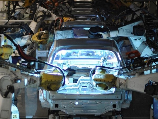 I robot ci stanno gi&agrave; rubando il lavoro. Lo dice uno studio Usa