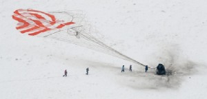 Rientrata sulla Terra la navicella Soyuz, a bordo un tedesco, un russo e un&#039;americana