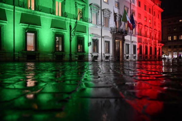 Al via la verifica di governo La delegazione M5S da Conte