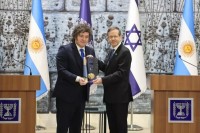 Milei in Israele, 'non si pu&ograve; convivere con chi cerca di ucciderti'