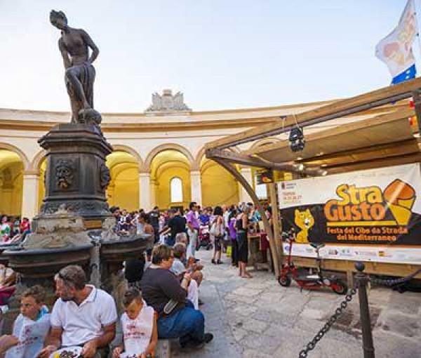 A Trapani l'ottava edizione di "Stragusto" il festival del cibo da strada e dei mercati