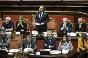 Lotti continua Al Senato in 161 dicono "no"