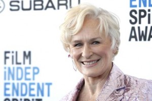 Foto peligrosa de Glenn Close en M&eacute;xico Cr&iacute;ticas de arque&oacute;logos por poner en riesgo su vida