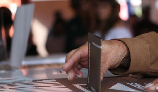 Autoridad electoral mexicana reporta votaci&oacute;n en marcha