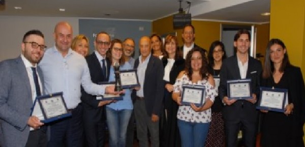 Taranto - Due news: la Scuola Forense d&agrave; &ldquo;Scacco d&rsquo;Atto&rdquo;, il Presidente dell&rsquo;Ordine Fedele Moretti &egrave; il nuovo Presidente del CU