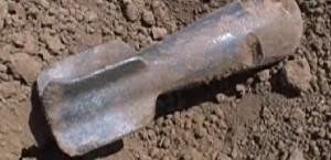 In cerca di un tesoro col metal detector trovano una bomba d'aereo della Seconda Guerra