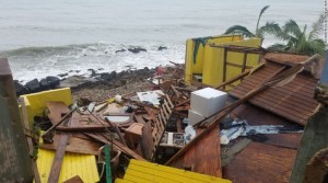 El barrio La Perla, de Puerto Rico, que aparece en el video musical 'Despacito' devastado por el Hurac&aacute;n Mar&iacute;a. 