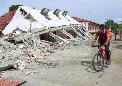 Gli effetti del sisma nell'isola di Cebu