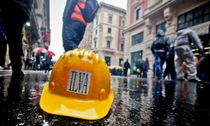 Taranto, Ilva, morire a 24 anni incastrato sul trasportatore