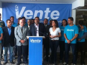 Vente Venezuela sobre di&aacute;logo: Venezolanos s&oacute;lo aceptaremos revocatorio en 2016 o destituci&oacute;n de Maduro