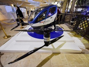 Chiedi un passaggio a un drone: da luglio prender&agrave; il volo a Dubai
