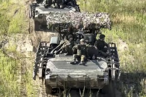 Tropas rusas y bielorrusas en la ejercitaci&oacute;n militar.