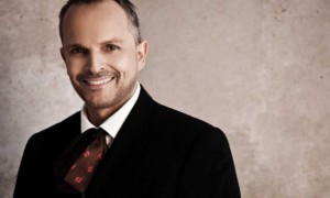 Miguel Bos&eacute; dedic&oacute; &ldquo;Nada particular&rdquo; a la relaci&oacute;n de Trump con M&eacute;xico