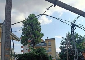 Violento nubifragio sulla Romagna. Danni ingenti e disagi per chi viaggia