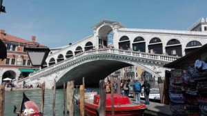 Interceptaci&oacute;n telef&oacute;nica "Pon una bomba en Rialto"
