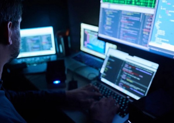 Attacchi hacker