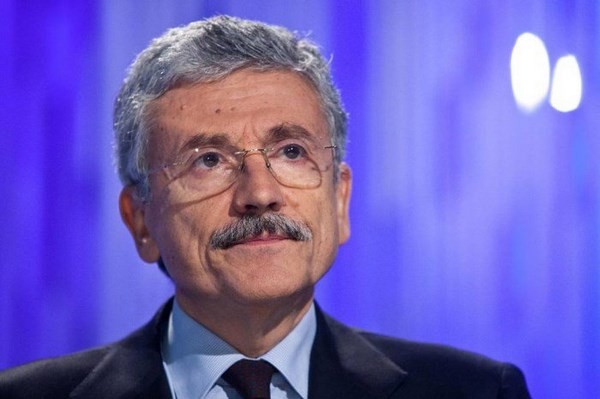 D&rsquo;Alema, &laquo;Senza congresso sar&agrave; scissione, nuovo partito sopra il 10%&raquo;