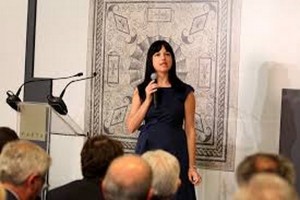 Taranto - A Eva Degli Innocenti la solidariet&agrave; dall'interno del MarTa