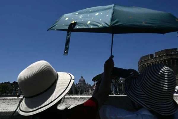Meteo, ritorna il caldo africano: tanto sole e picchi di 37&deg;C