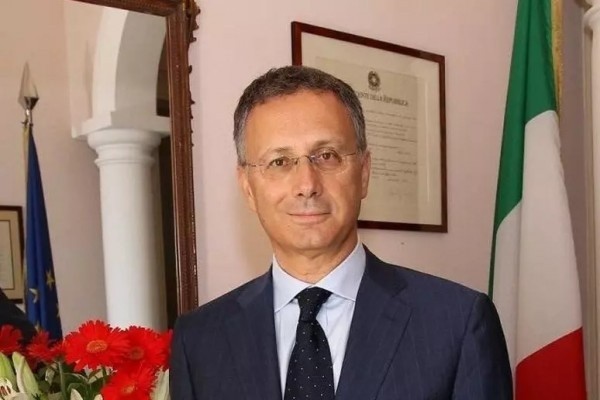  L'ambasciatore italiano in Venezuela, Giovanni Umberto De Vito