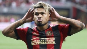 El venezolano Josef Mart&iacute;nez impone la &uacute;ltima moda en cobros de penalti (VIDEO)