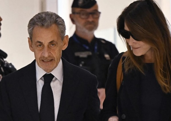 ex presidente Nicolas Sarkozy
