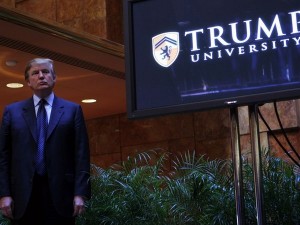 Trump patteggia 25 milioni per lo scandalo della sua universit&agrave;
