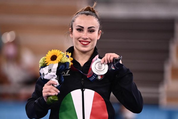 Tokyo 2020 Ginnastica, Vanessa Ferrari conquista l'argento nel corpo libero